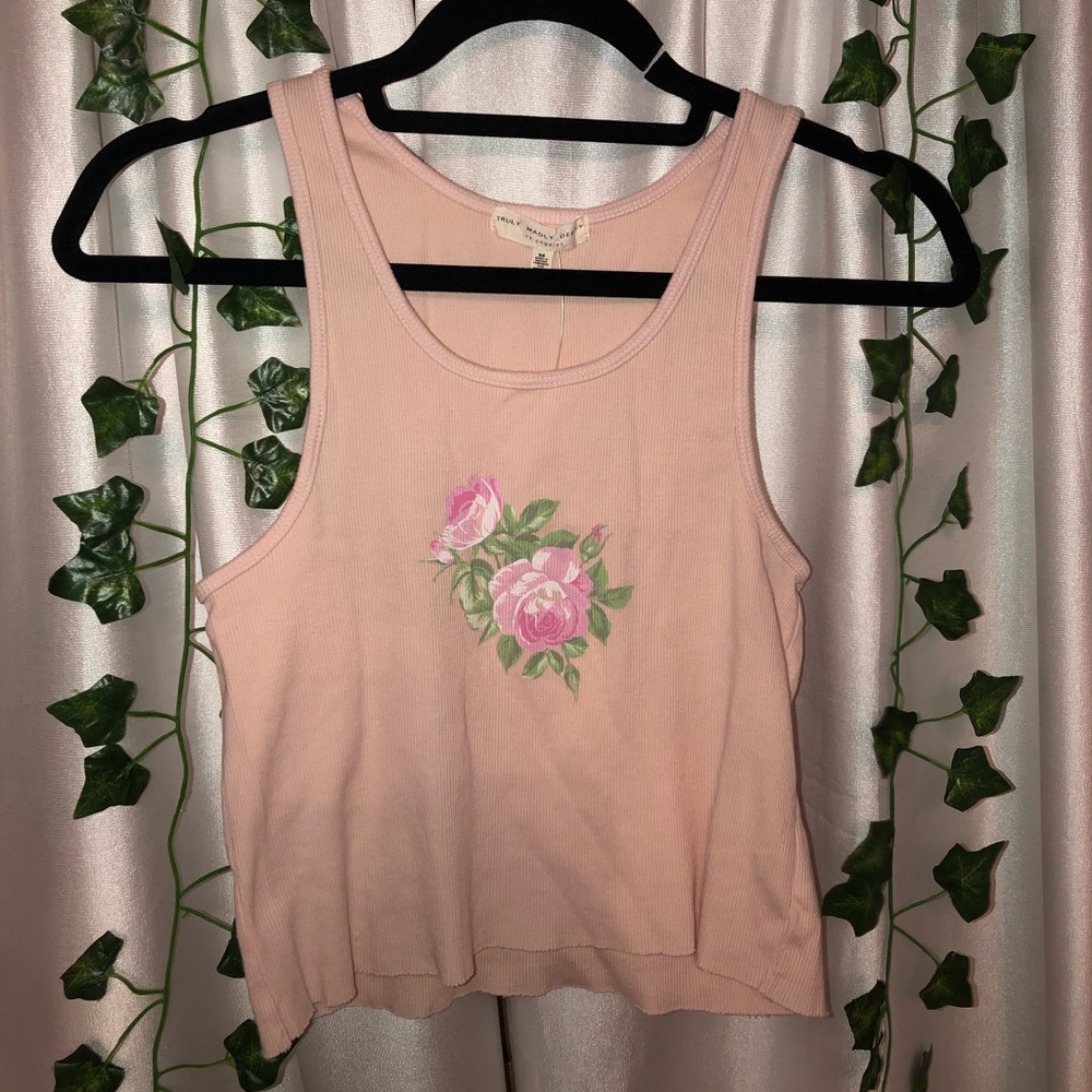 URBAN OUTFITTERS light pink crop top- brand new